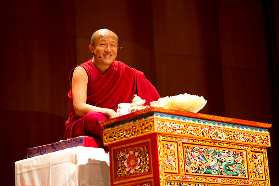 Khyentse Rinpoche teaching